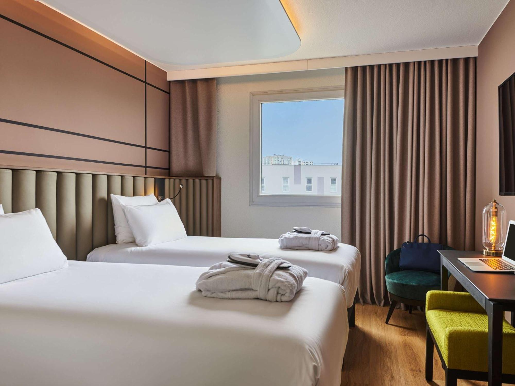 Mercure Paris Nanterre Exteriér fotografie